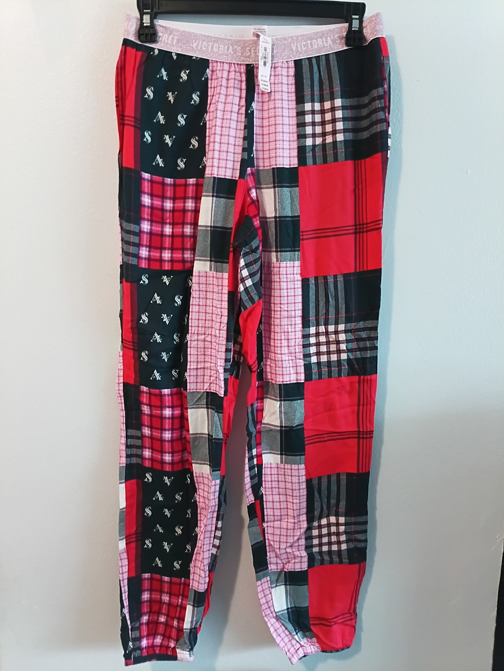 PINK Victoria's Secret Rare Red, Black & Pink Patchwork Plaid Lounge Pants